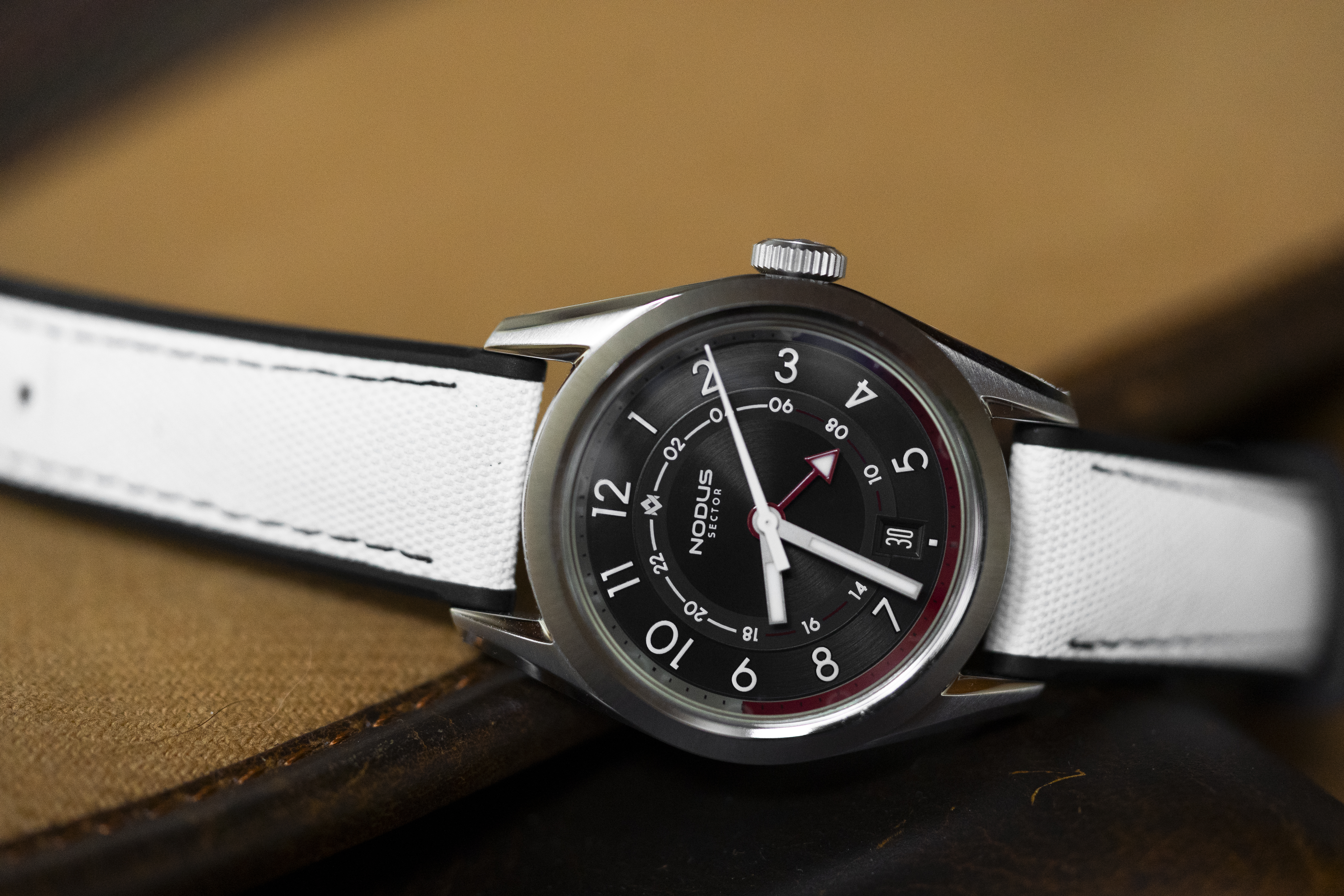 Counting Sunny Hours With The RedBar x Nodus Sector GMT